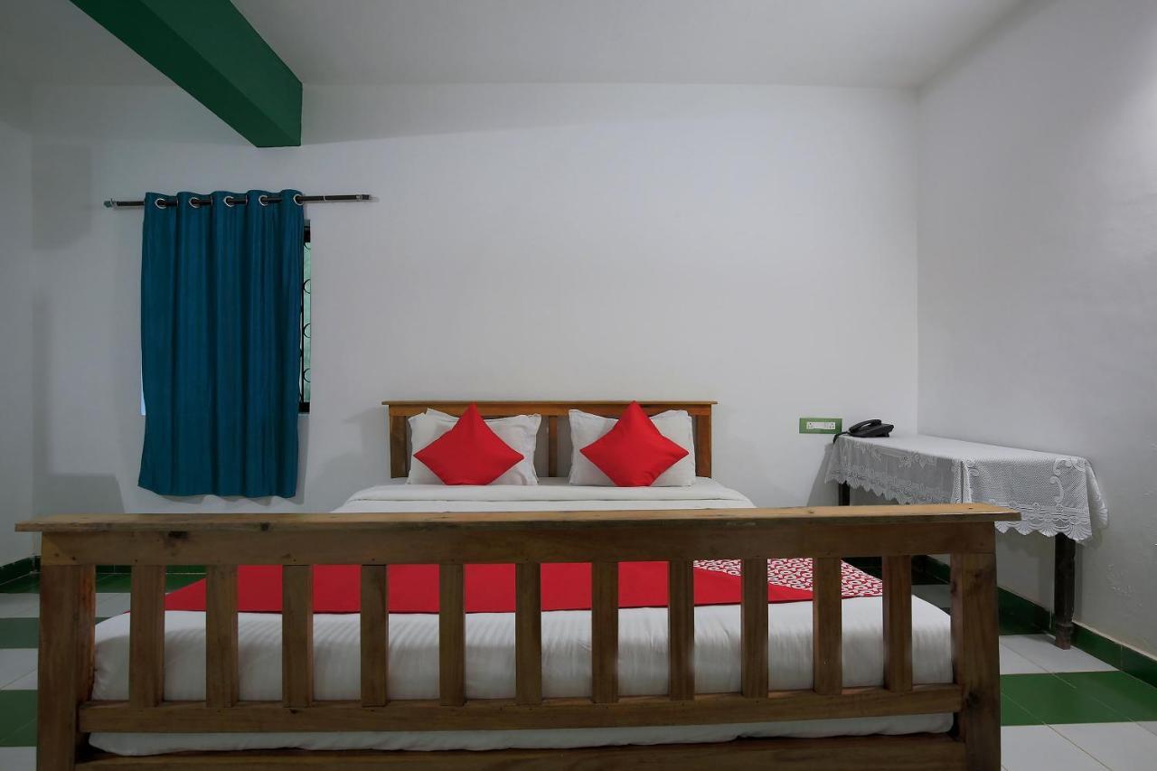 Braganza Guest House Baga Luaran gambar